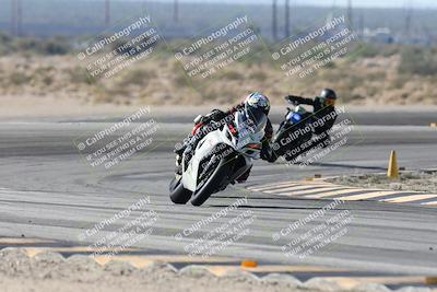 media/Nov-30-2025-TrackXperience (Sun) [[c0061d280f]]/3-Level 1/Session 4 (Turn 11)/